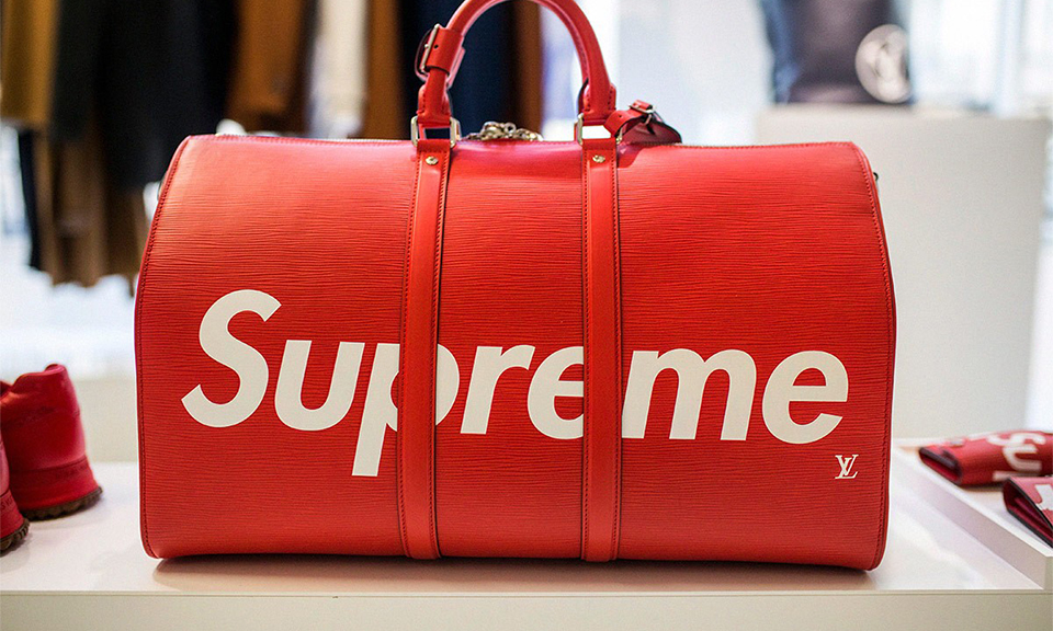 Unboxing Supreme x LV Red leather backpack