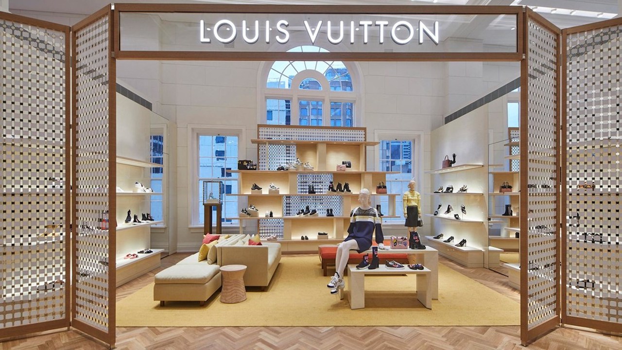 Louis Vuitton owner LVMH to fight fakes using blockchain authentication! 