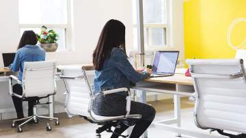 women business laptop office