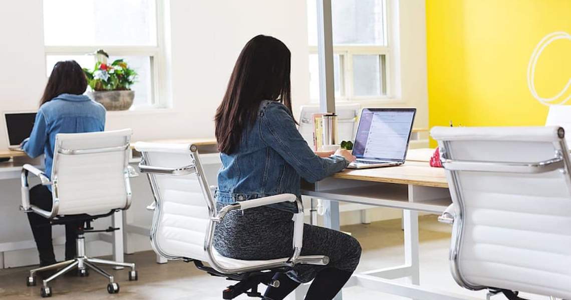 women business laptop office