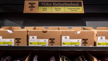 Photograph of Nike Refurbished display.