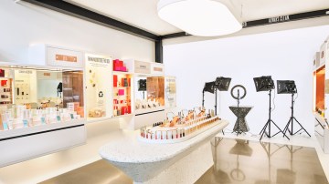 The lead image shows the inside of a Beautycounter studio.