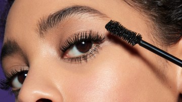 Leah in Big Mood Mascara