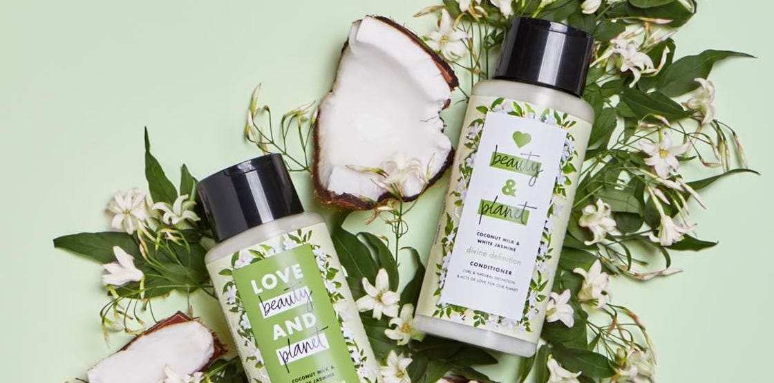 Love Beauty and asks consumers to complete holiday shopping by