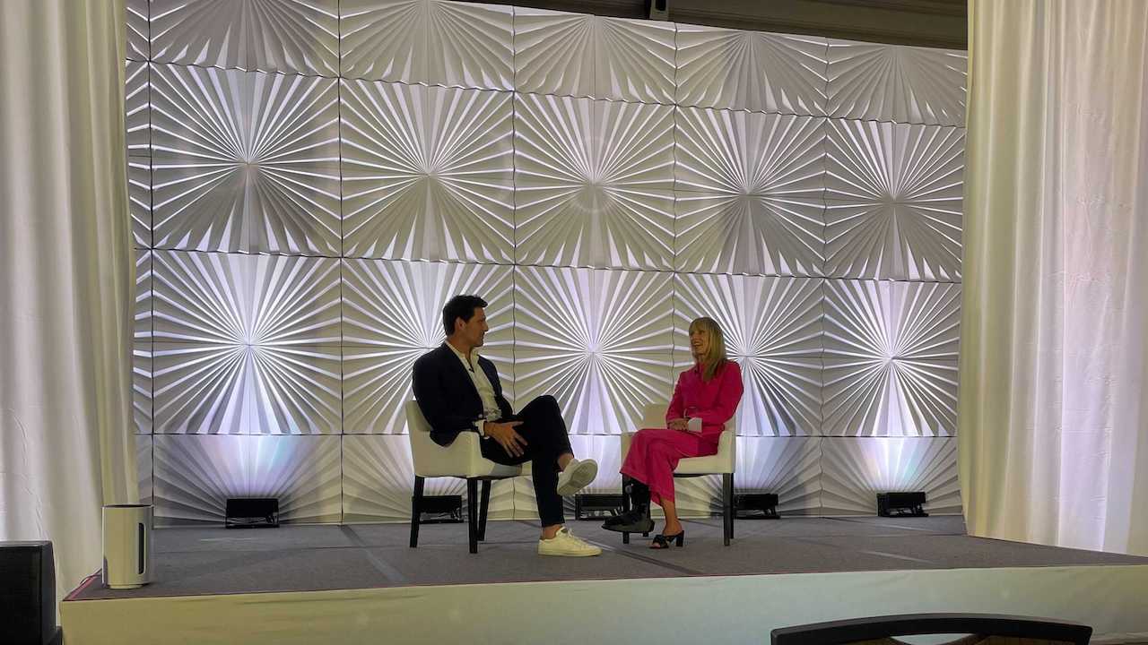 Inside the Glossy Summit: Selling luxury on Amazon vs. Farfetch vs. Verishop - Glossy
