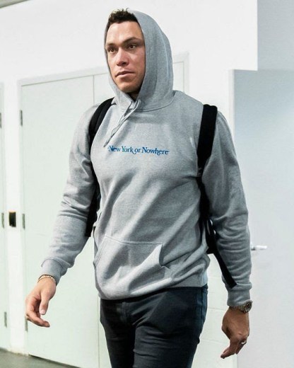 Glossy Pop Newsletter: How New York or Nowhere built an iconic brand in less than 2 years 5 Glossy Pop Newsletter: How New York or Nowhere built an iconic brand in less than 2 years