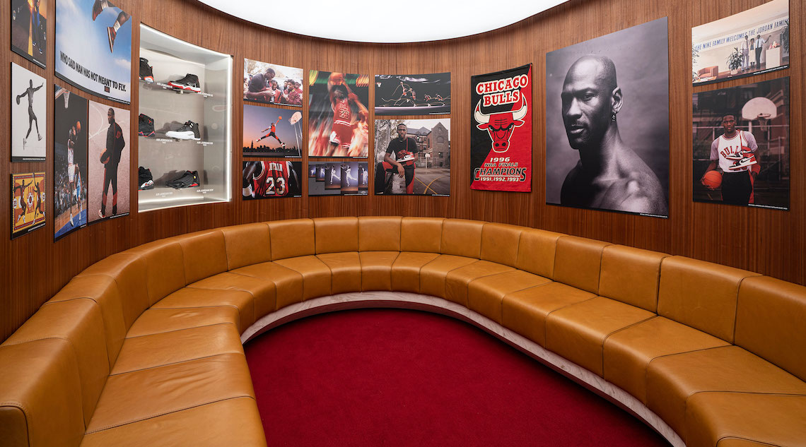 Today in Milan will open the first European NBA Store