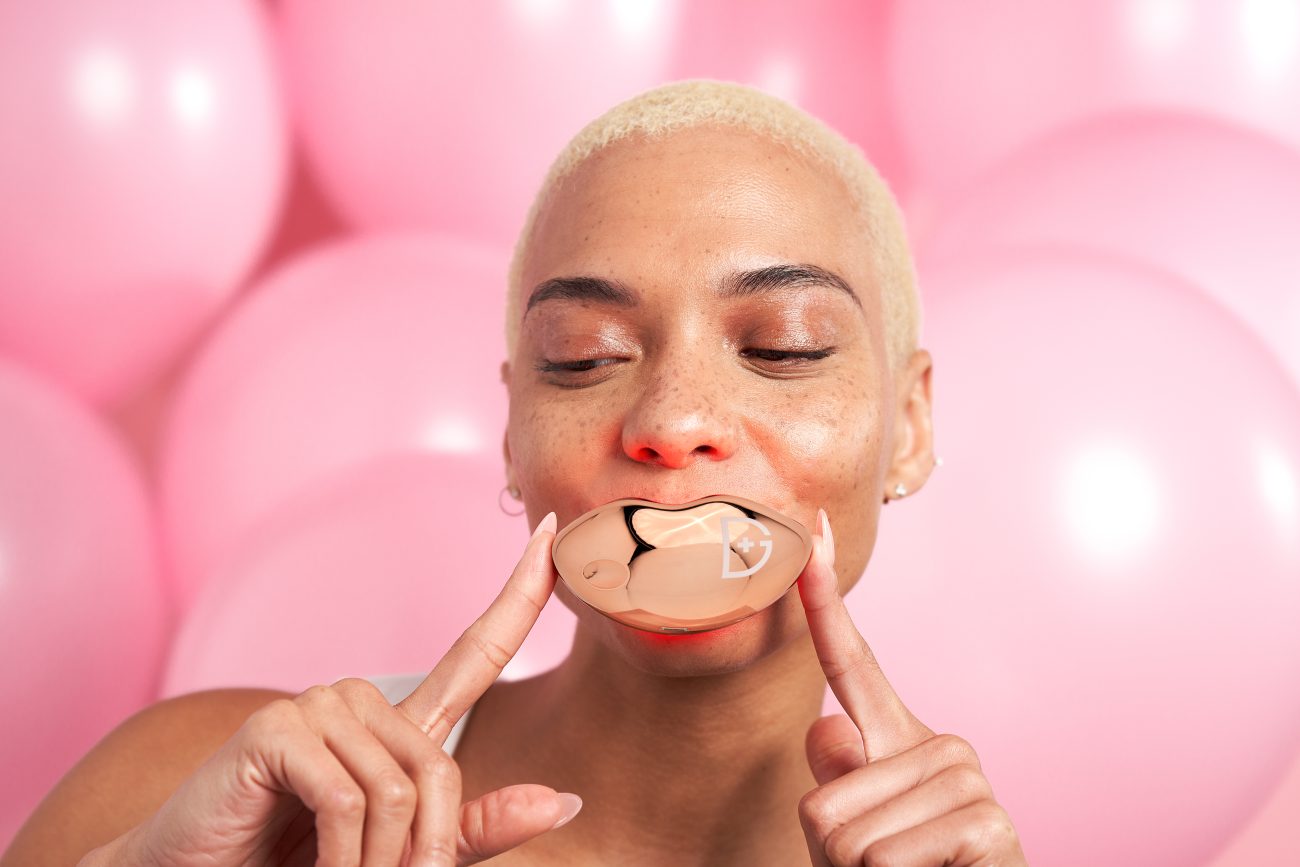 Glossy Pop Newsletter LED face masks are the beauty tool people are actually using pic