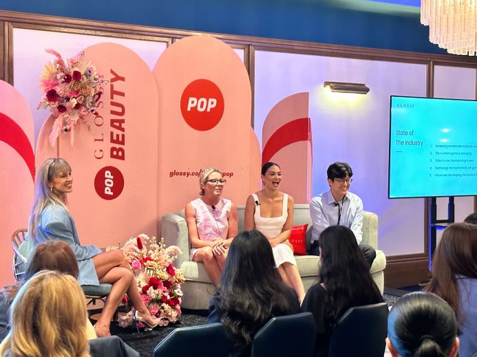 Sony A80J 65 Inch TV: BRAVIA XR OLED 4K Ultra HD Smart Google TV with Dolby Vision HDR and Alexa Compatibility XR65A80J- 2021 Model, Black 1 Sony A80J 65 Inch TV: BRAVIA XR OLED 4K Ultra HD Smart Google TV with Dolby Vision HDR and Alexa Compatibility XR65A80J- 2021 Model, Black