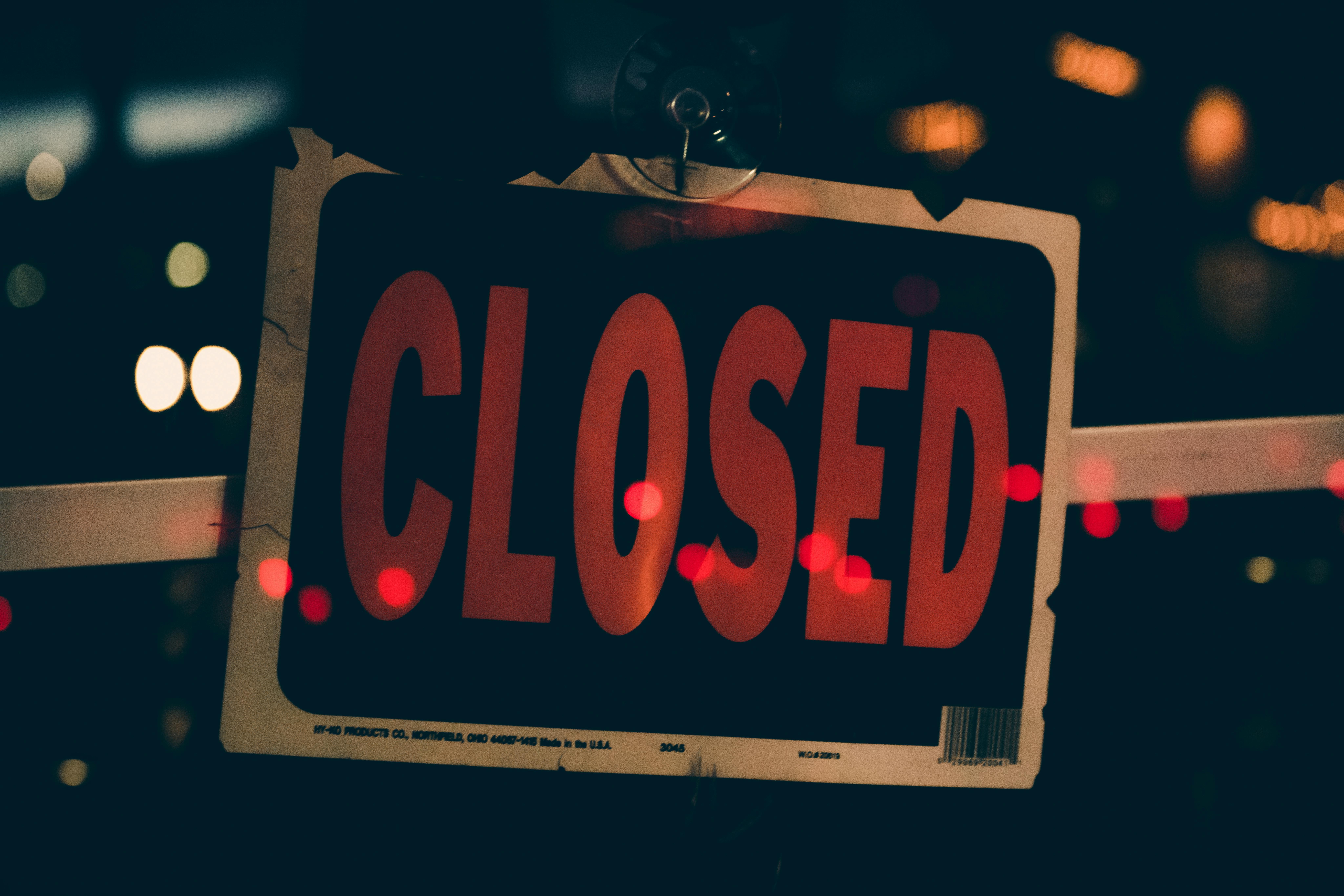 The US could see 15,000 brick-and-mortar store closures in 2025 - Glossy