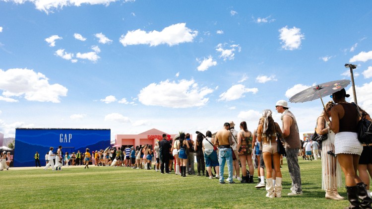 At Coachella, Gap’s Hoodie House drove over a million views, a 5,000% search spike and packed lines in its first weekend